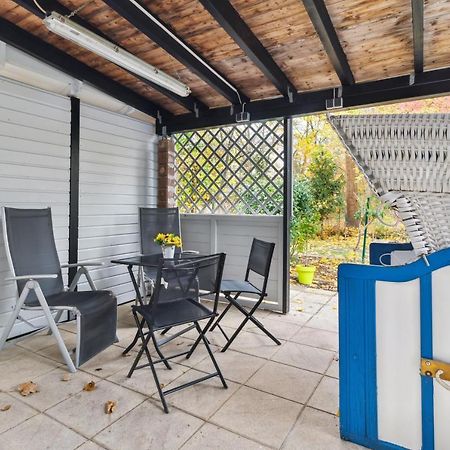 Vorstadtoase - 2 Personen - Eichwalde, Naehe Ber - Queensize-Bett, Netflix, Parken Exterior photo